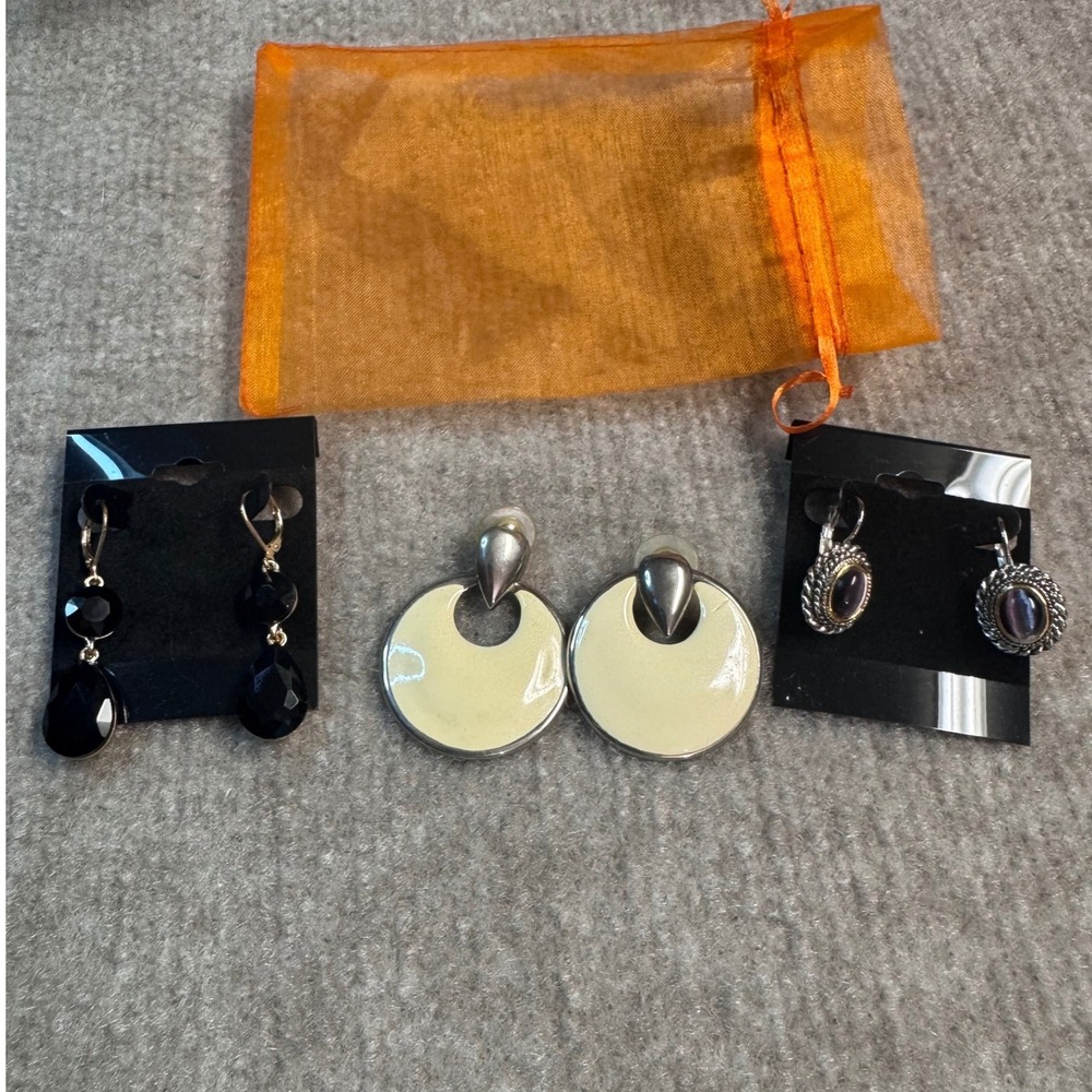 Mixed Earrings Bundle 3pr Black Gold Silver Dangle Drop Stud